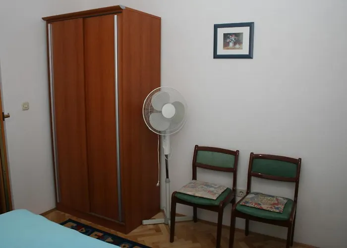Gostinjska kuća Double 2943b 3*
